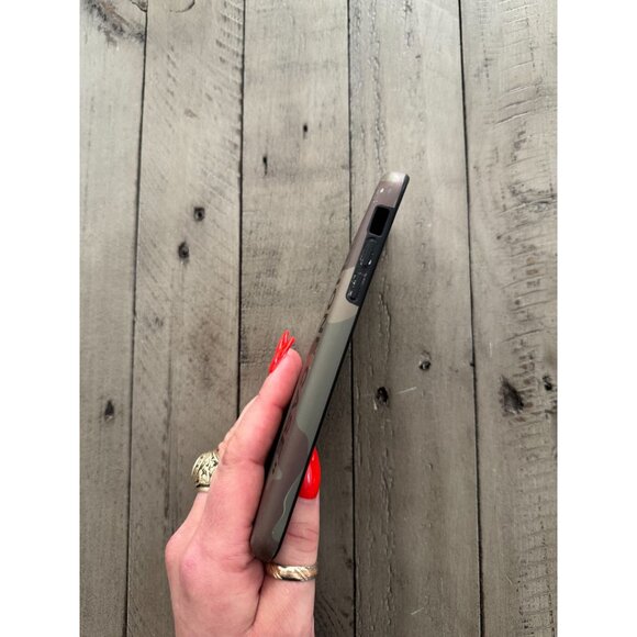 OFF-WHITE Quote iPhone X Case SS19 Camo / Black - Picture 7 of 7